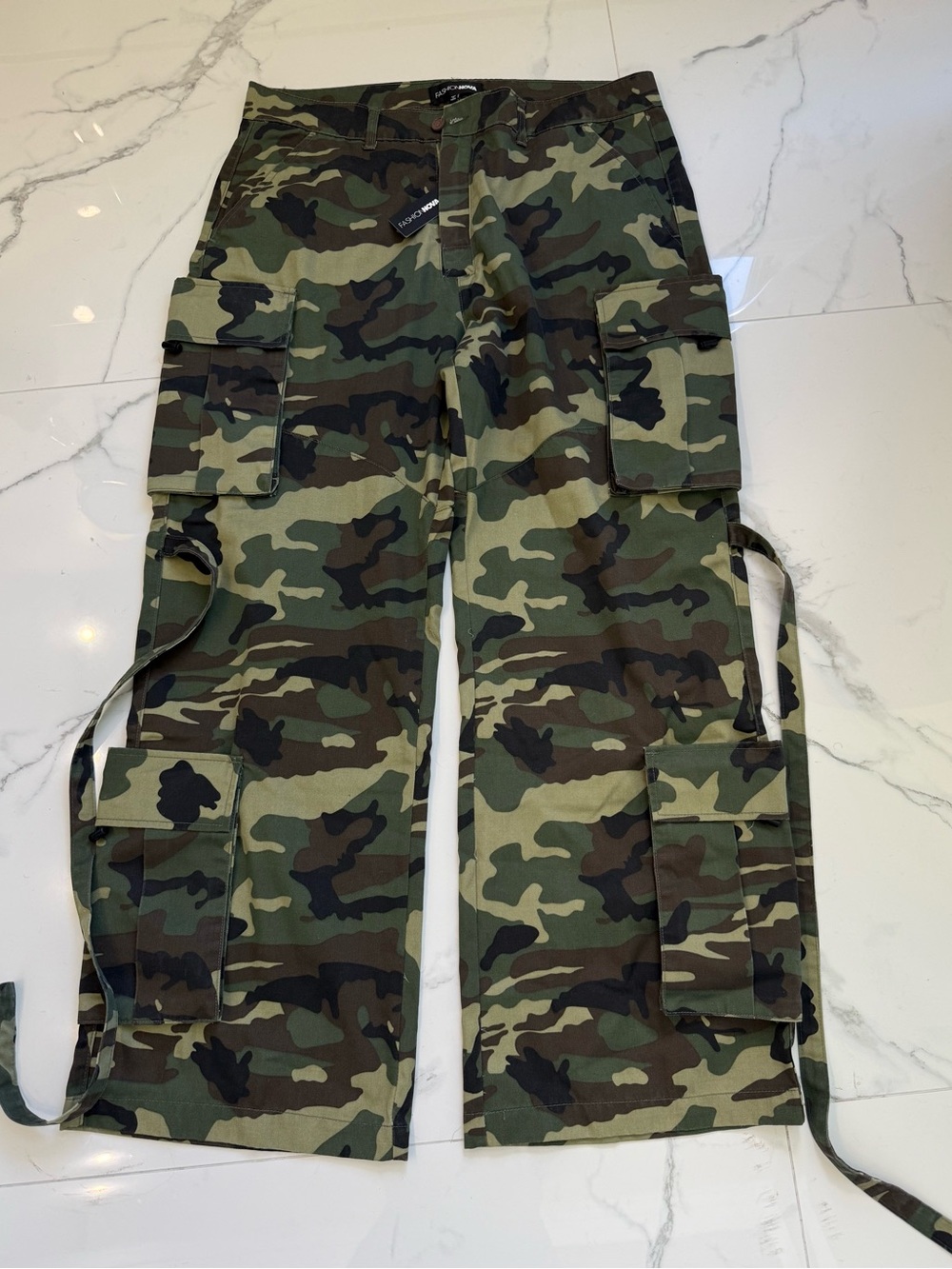 NWT Fashion Nova Level You Up Camo Cargo Pants - Size 1X Plus Wide Leg